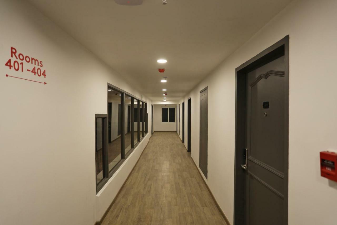 Golden Parkk Hotel Колката Екстер'єр фото